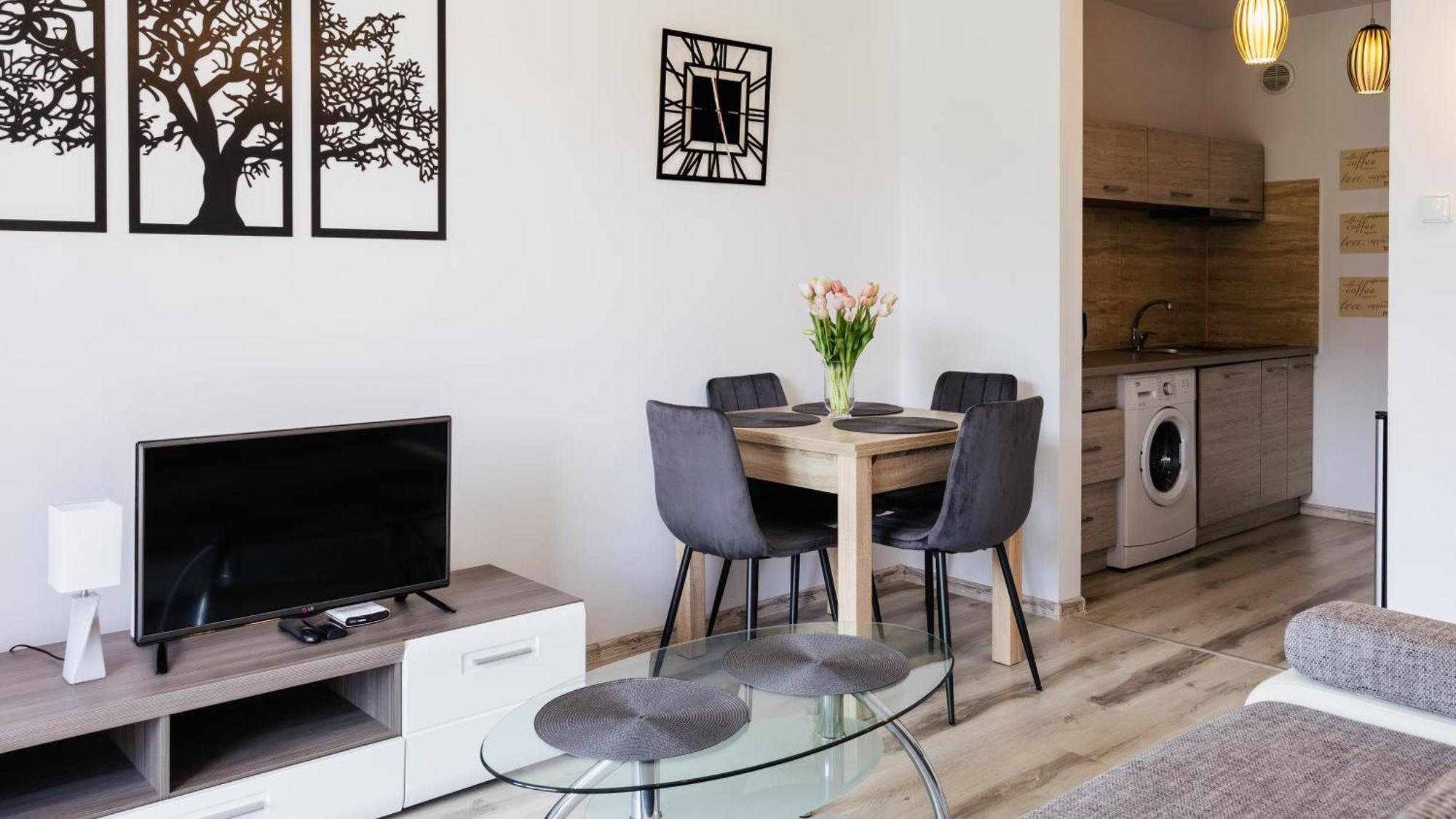 Apartamenty Sun & Snow Wczasowa W Sasiedztwie Lasu I Morza Ustka Exterior photo